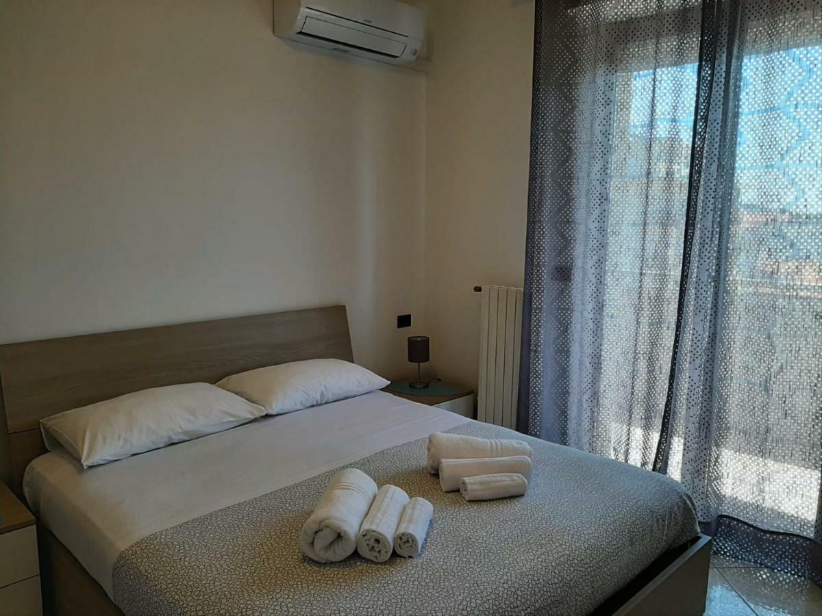 Domus Maris Viserba, Spiagge E Centro A 100 Mt, Promo Maggio Fiera Macfrut, Fieravicola, Expo Dental, Meeting リミニ エクステリア 写真